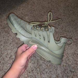 Nike Air Women’s Prestos